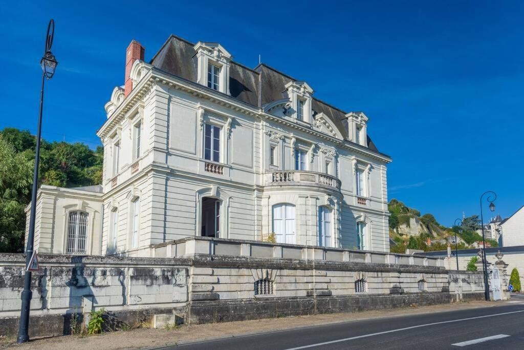 Appartement Vue Imprenable Sur La Loire !!! Saumur Bagian luar foto